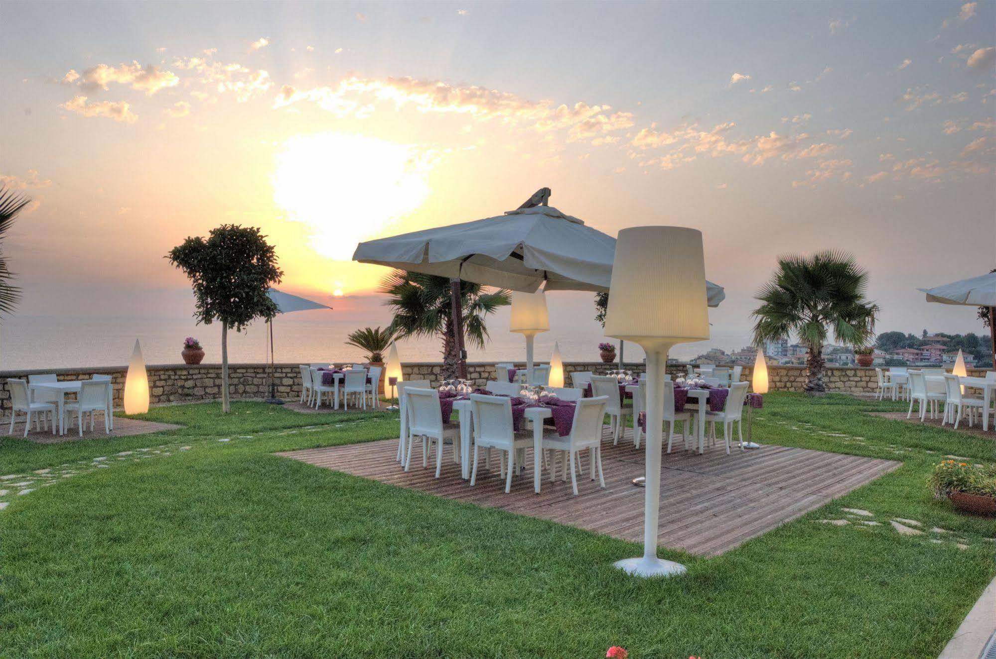 Bouganville Palace Hotel Belvedere Marittimo Exterior foto